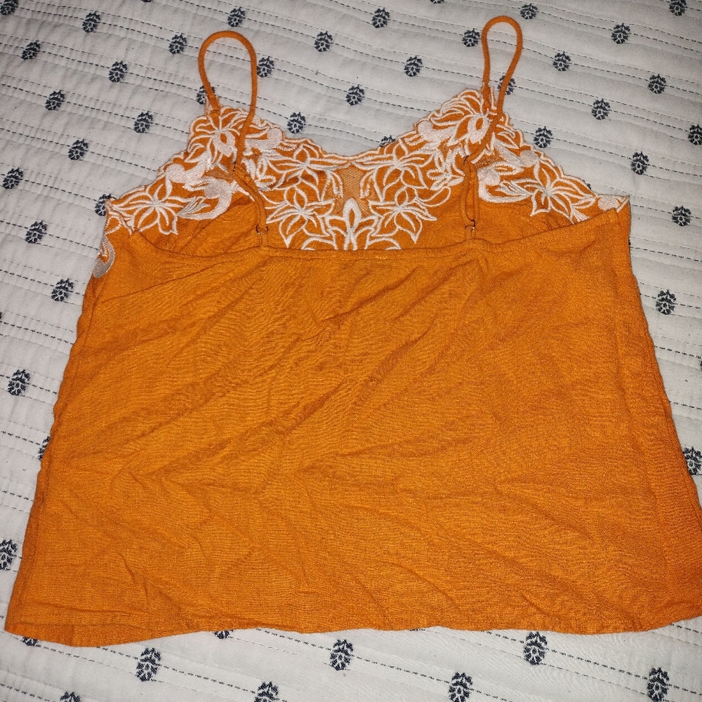 Express Top - Picture 5 of 6